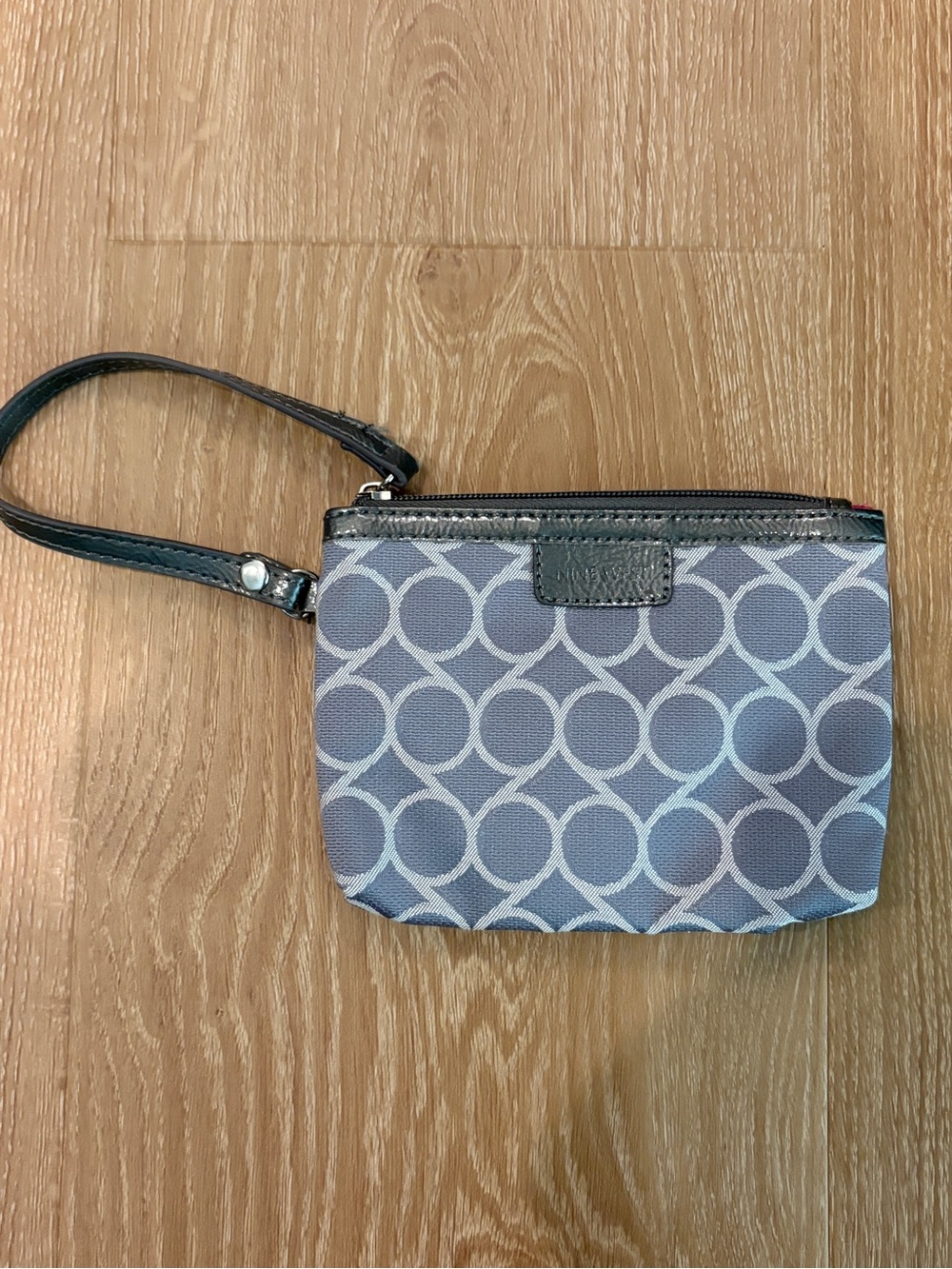 Nine West Gray Signature Monogram Wristlet Clutch Bag